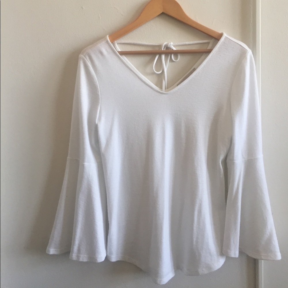 Ann Taylor Loft cream bell sleeve sweater size PS